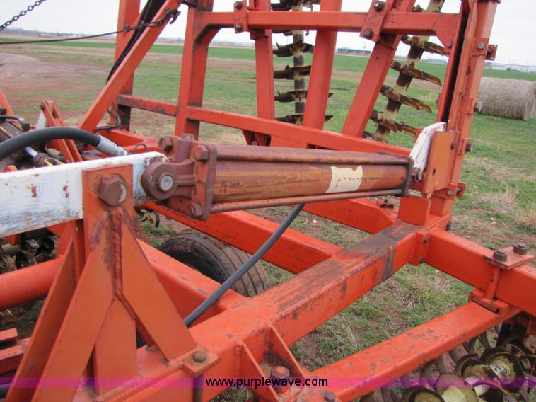 image for item B2206 Richardson 30' mulch treader picker