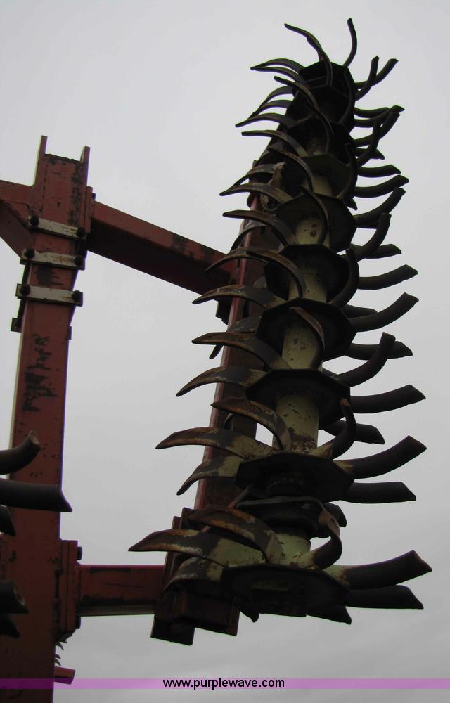 image for item B2206 Richardson 30' mulch treader picker