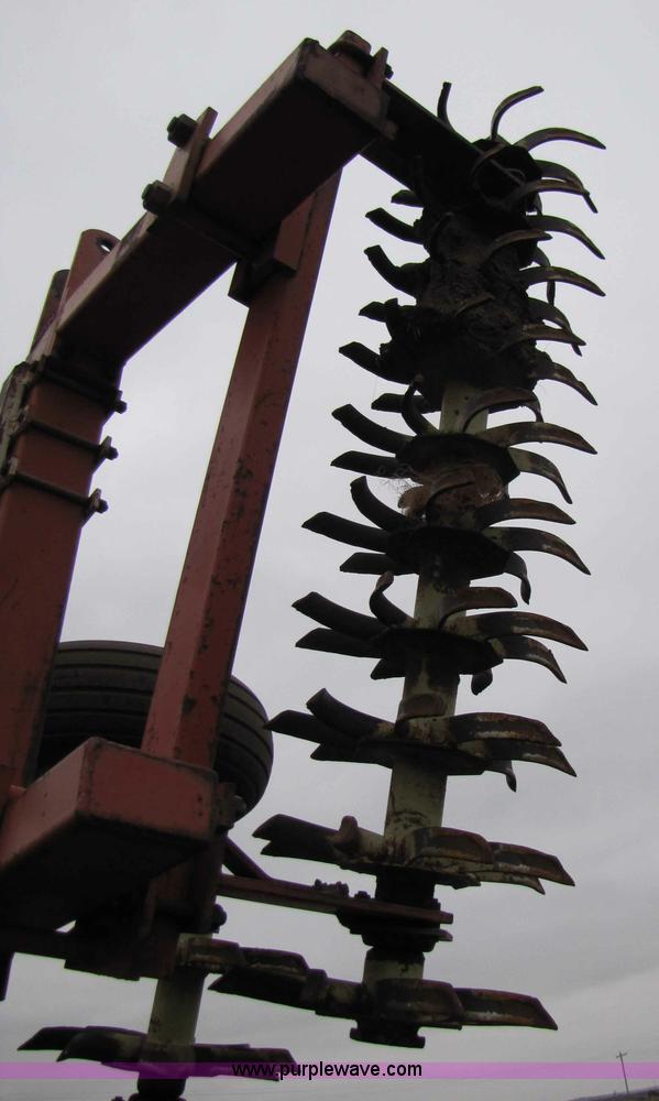 image for item B2206 Richardson 30' mulch treader picker