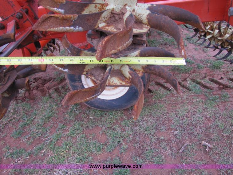 image for item B2206 Richardson 30' mulch treader picker