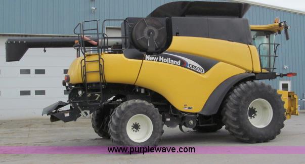 image for item B5093 2006 New Holland CR970 twin rotor combine