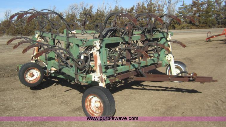 image for item B5602 Flex King R36 30' anhydrous applicator