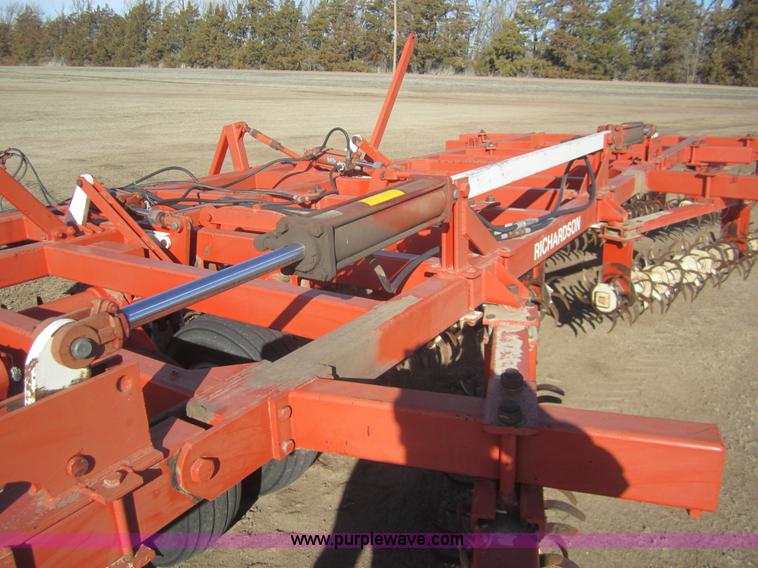 image for item B5603 Richardson 30' mulch shredder tender