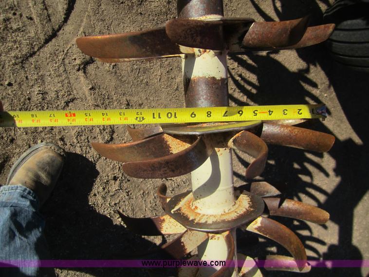 image for item B5603 Richardson 30' mulch shredder tender