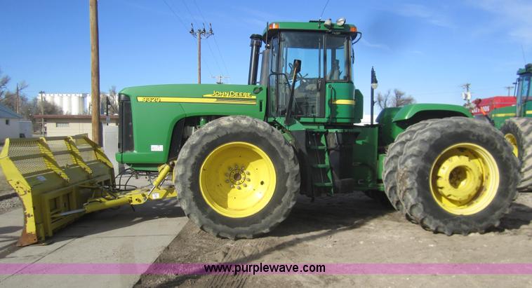 image for item B5613 2002 John Deere 9320 4WD tractor