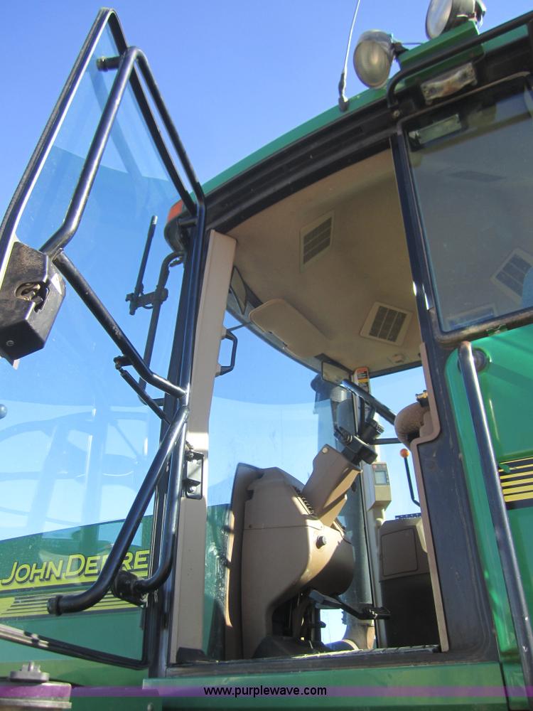 image for item B5613 2002 John Deere 9320 4WD tractor