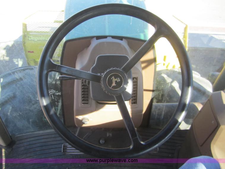 image for item B5613 2002 John Deere 9320 4WD tractor