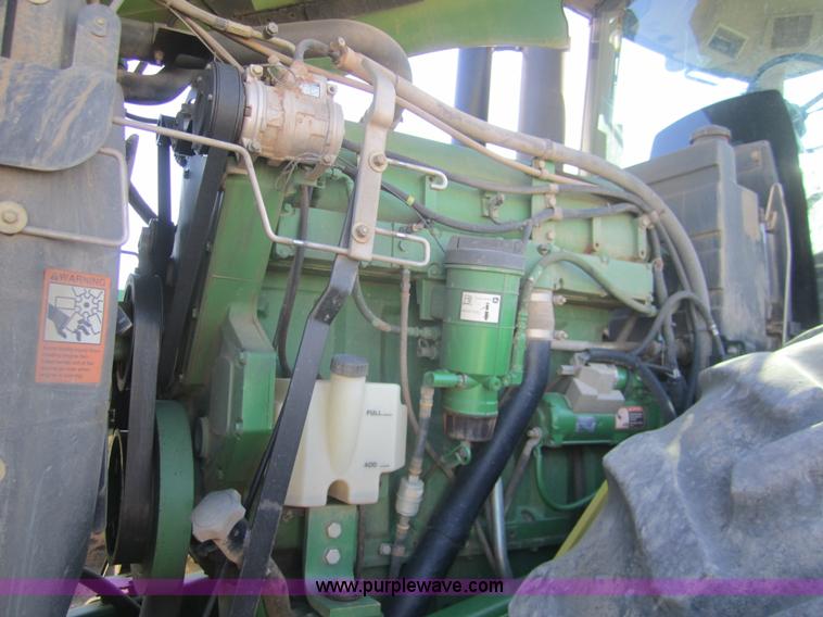 image for item B5613 2002 John Deere 9320 4WD tractor