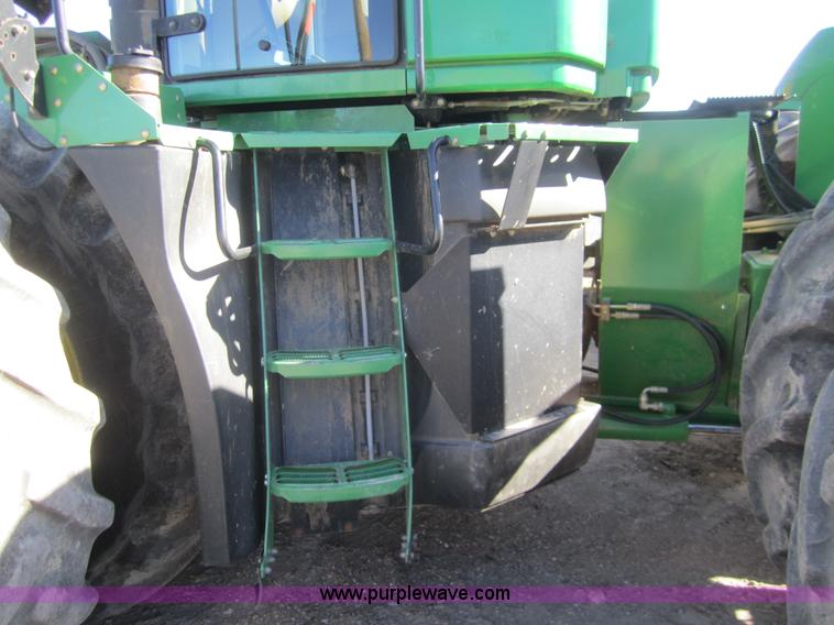 image for item B5613 2002 John Deere 9320 4WD tractor