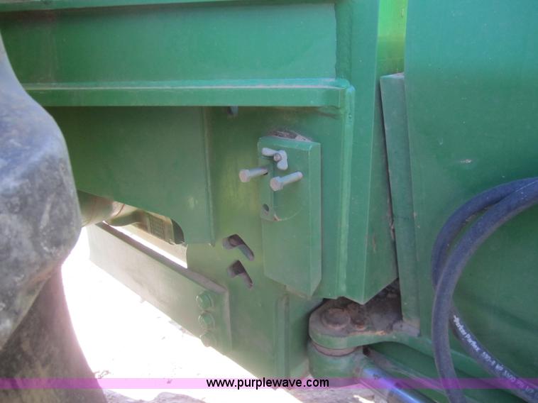 image for item B5613 2002 John Deere 9320 4WD tractor