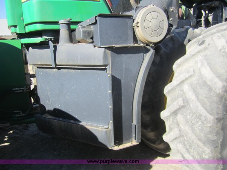 image for item B5613 2002 John Deere 9320 4WD tractor