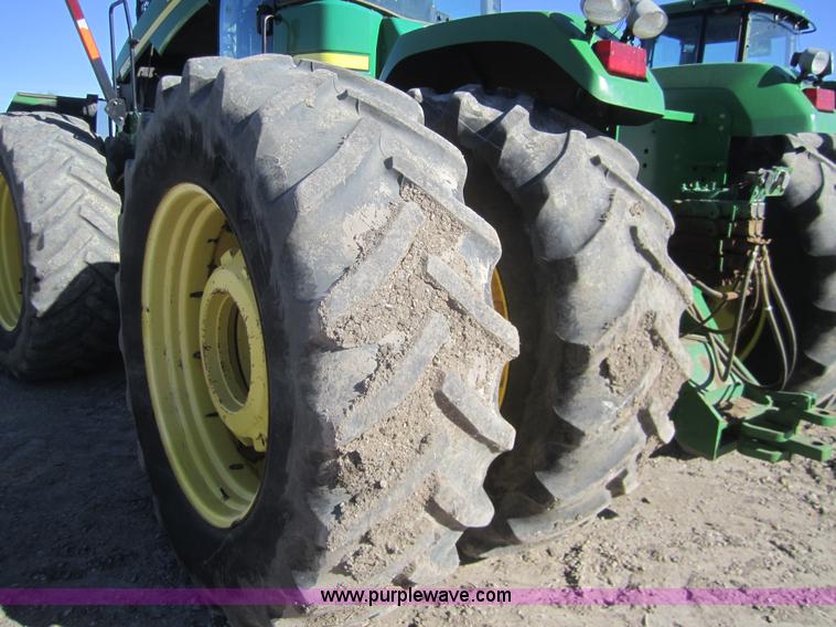 image for item B5613 2002 John Deere 9320 4WD tractor