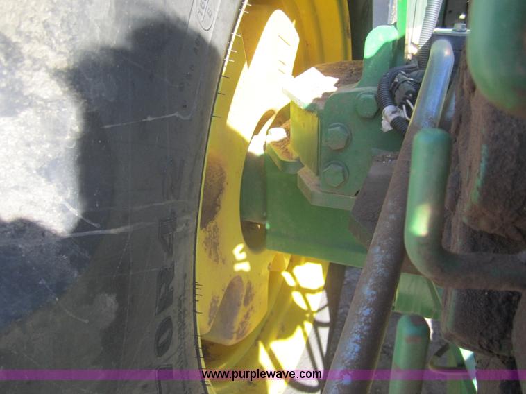 image for item B5613 2002 John Deere 9320 4WD tractor