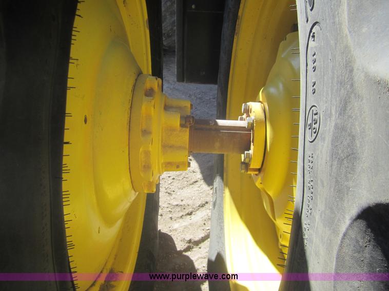 image for item B5613 2002 John Deere 9320 4WD tractor