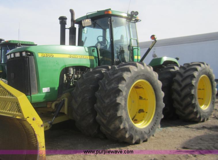 image for item B5614 2001 John Deere 9400 4WD tractor