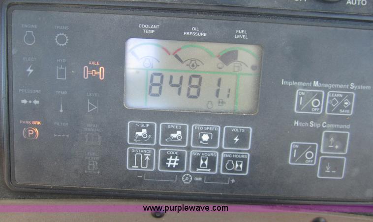 image for item B5614 2001 John Deere 9400 4WD tractor