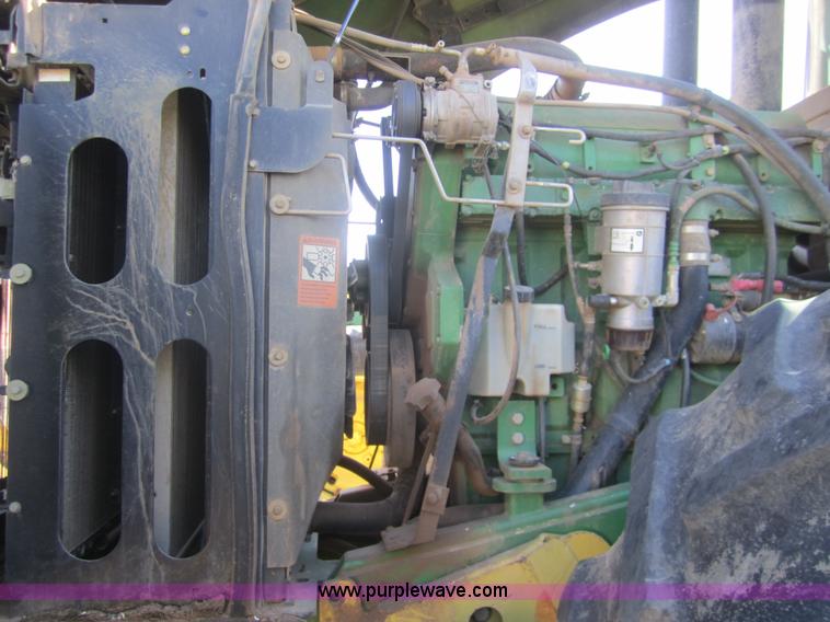 image for item B5614 2001 John Deere 9400 4WD tractor