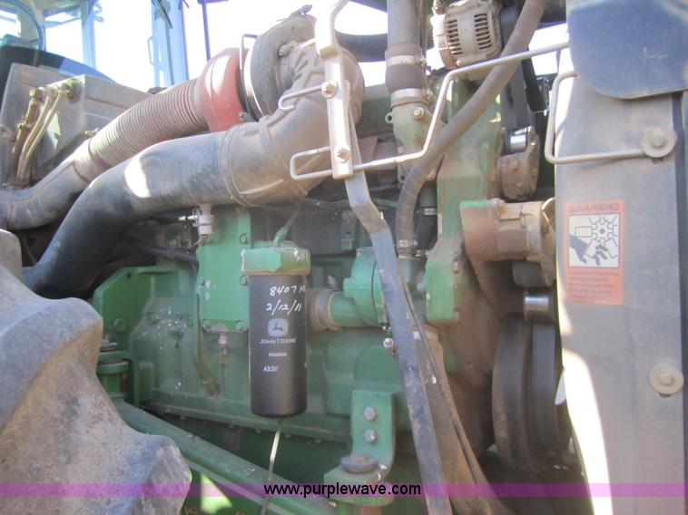 image for item B5614 2001 John Deere 9400 4WD tractor