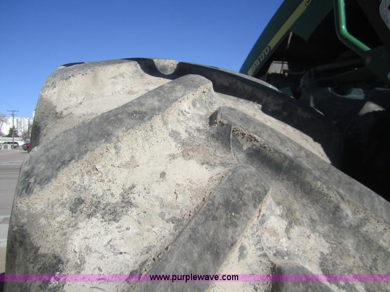 image for item B5614 2001 John Deere 9400 4WD tractor