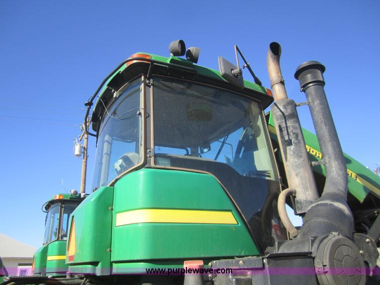 image for item B5614 2001 John Deere 9400 4WD tractor