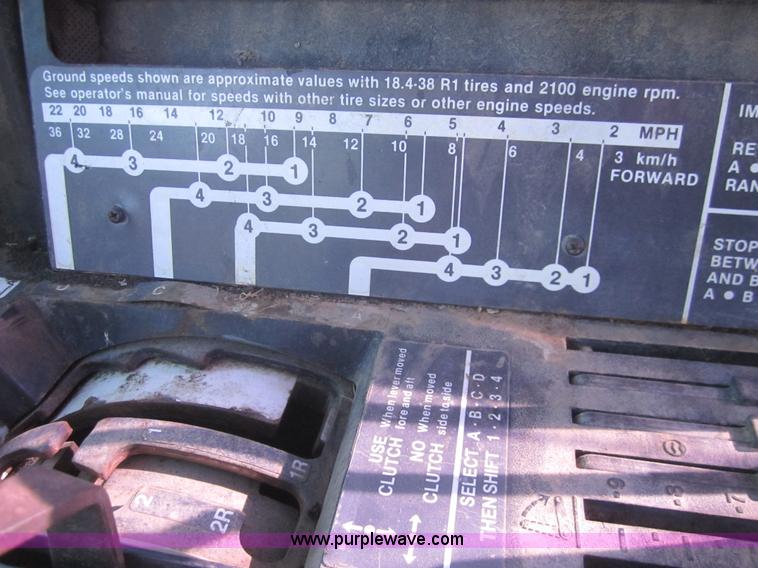 image for item B5615 1982 John Deere 8650 4WD tractor