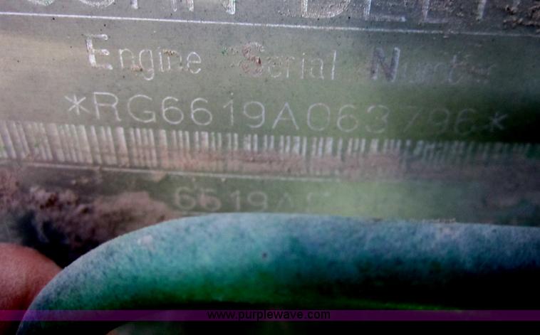 image for item B5615 1982 John Deere 8650 4WD tractor