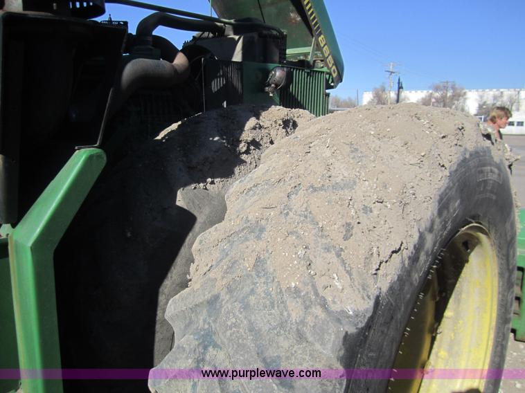 image for item B5615 1982 John Deere 8650 4WD tractor
