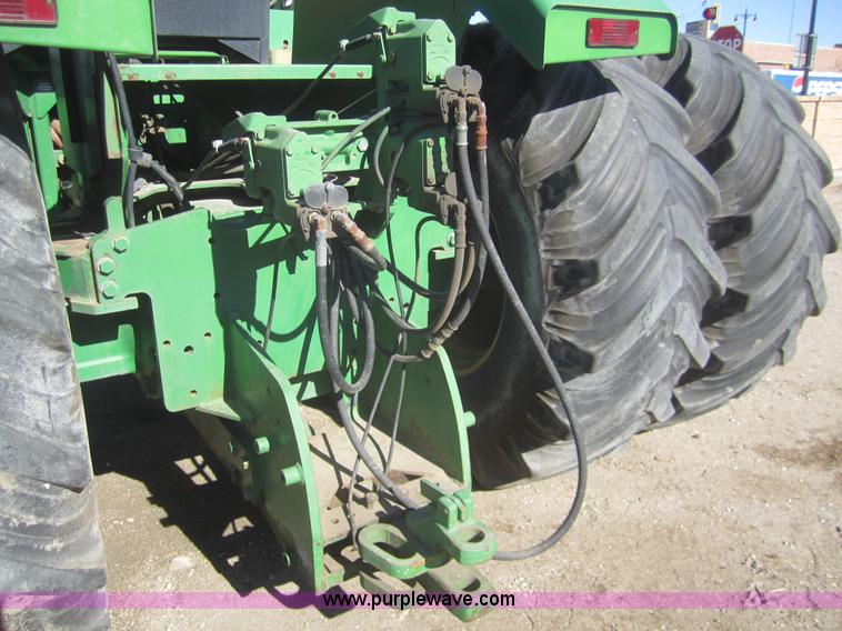 image for item B5616 1990 John Deere 8960 4WD tractor
