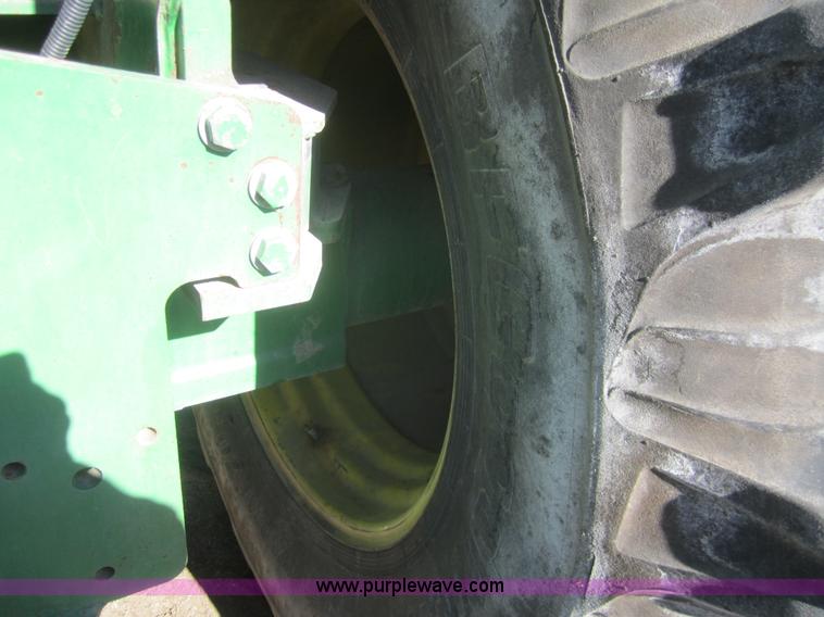 image for item B5616 1990 John Deere 8960 4WD tractor