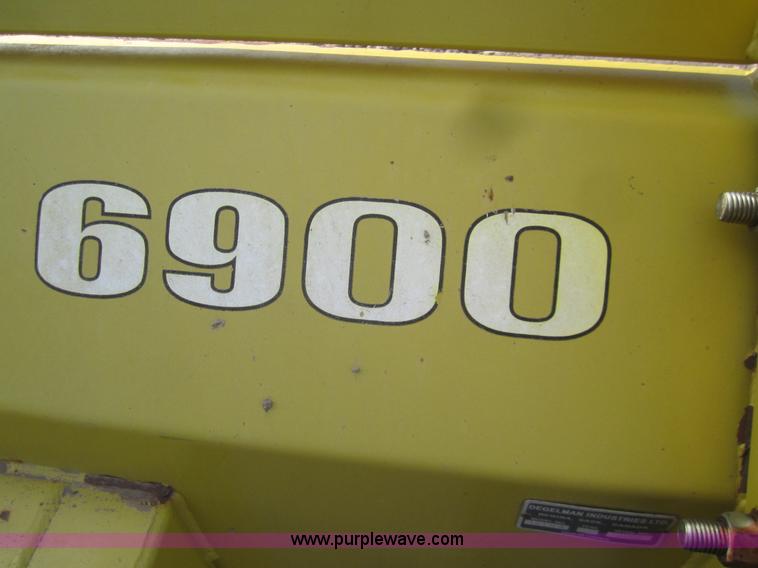 image for item B5617 Degelman 6900 four-way blade