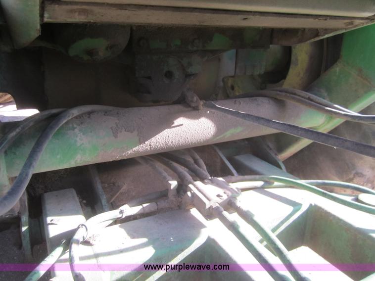 image for item B5619 Degelman/Deere 865 12' six-way blade