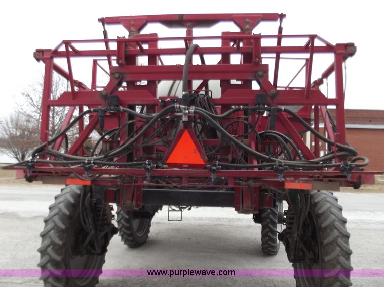 image for item B6154 2000 Case IH SPX3185 sprayer
