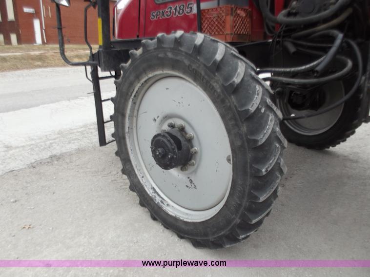 image for item B6154 2000 Case IH SPX3185 sprayer