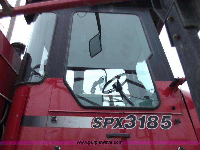 image for item B6154 2000 Case IH SPX3185 sprayer