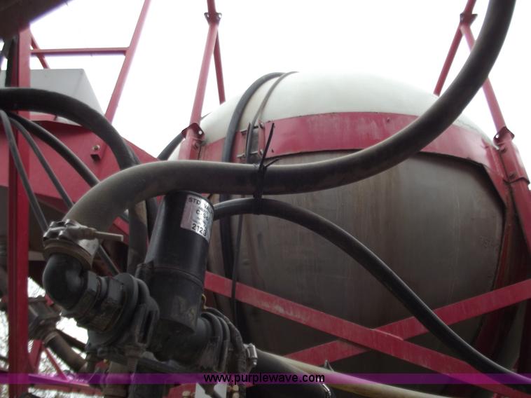 image for item B6154 2000 Case IH SPX3185 sprayer