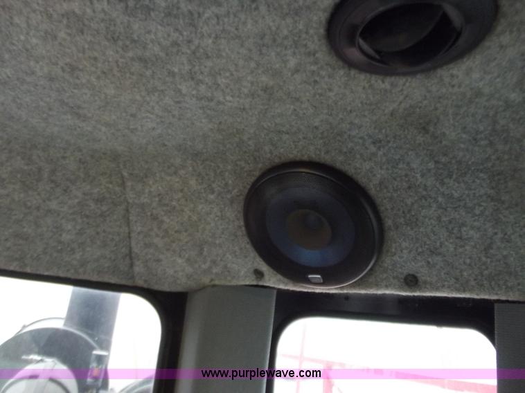 image for item B6154 2000 Case IH SPX3185 sprayer