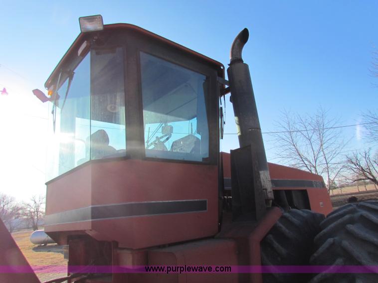 image for item B7051 1989 Case IH 9150 4WD tractor