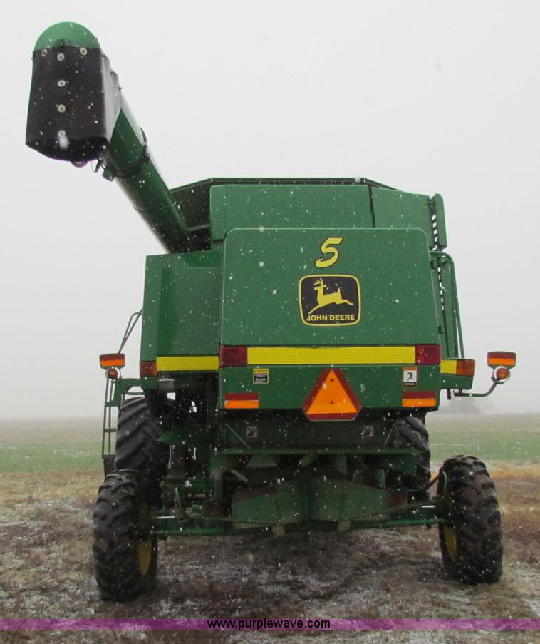 image for item B7093 1999 John Deere CTS II Maximizer combine