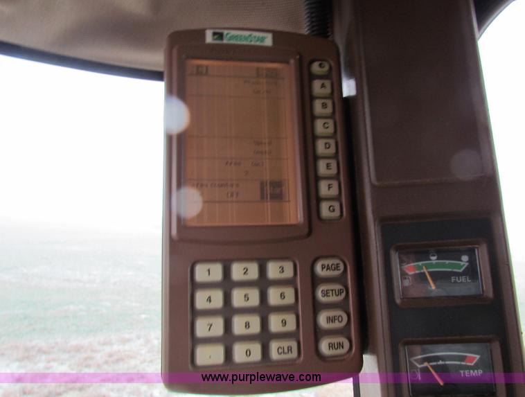 image for item B7093 1999 John Deere CTS II Maximizer combine