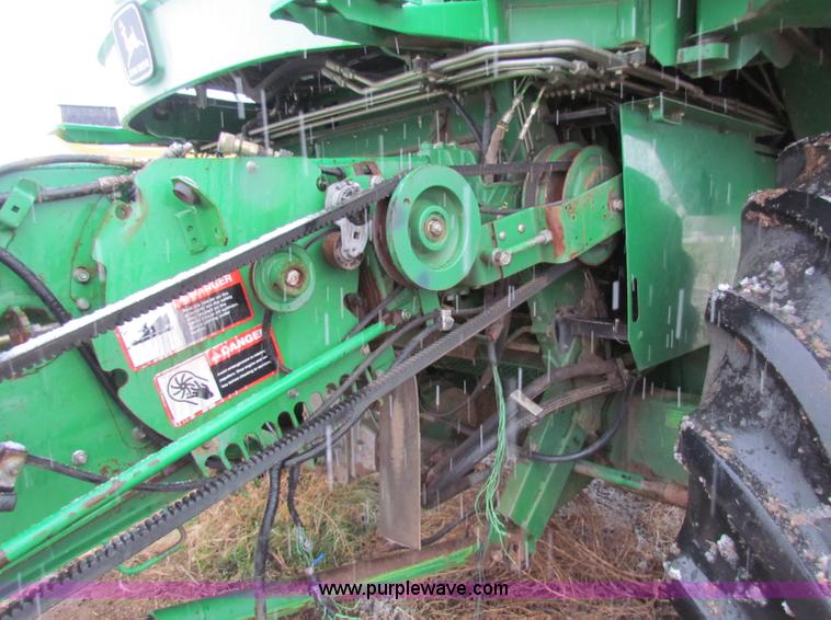 image for item B7093 1999 John Deere CTS II Maximizer combine