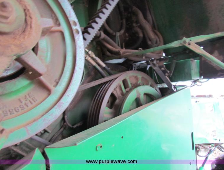 image for item B7093 1999 John Deere CTS II Maximizer combine