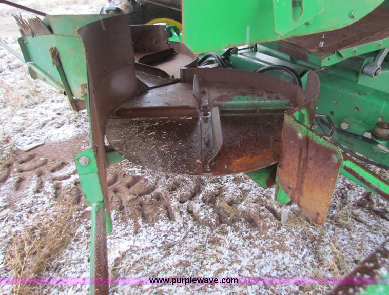 image for item B7093 1999 John Deere CTS II Maximizer combine