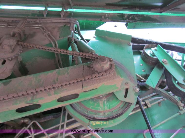 image for item B7093 1999 John Deere CTS II Maximizer combine