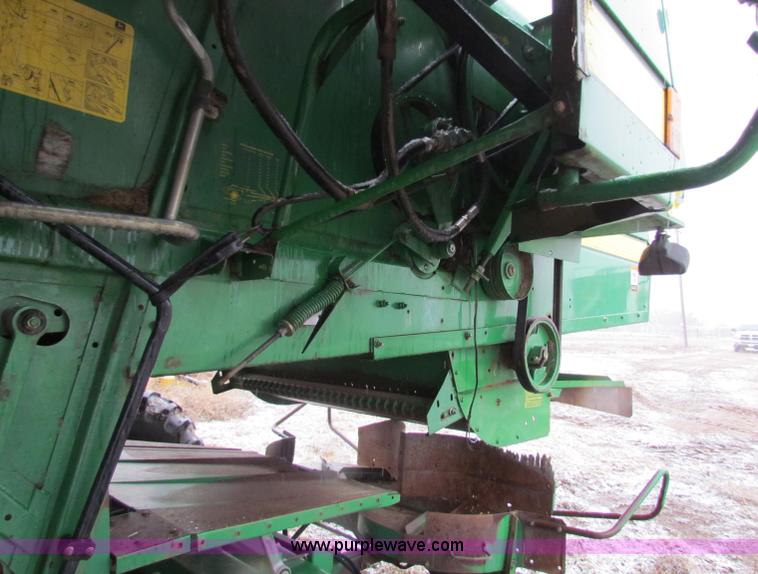 image for item B7093 1999 John Deere CTS II Maximizer combine
