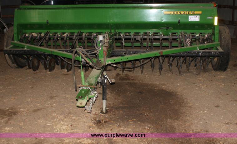 image for item B8973 1998 John Deere 450 21 row grain drill