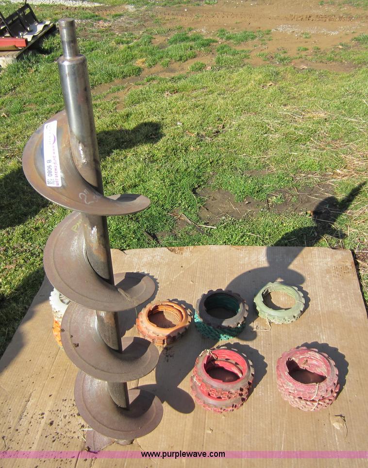 Case 1680 to 2380 combine tank fill auger in Deerfield, MO Item B9080