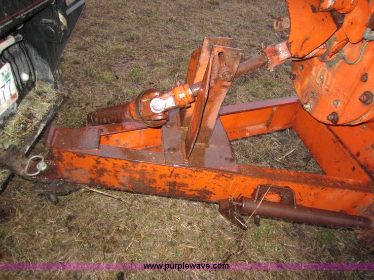 image for item C5275 1,500 gallon honey wagon