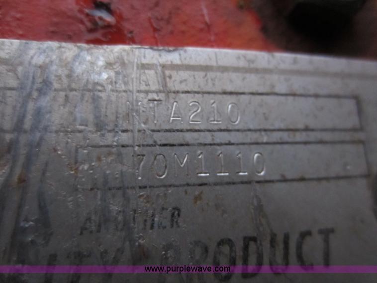 image for item C5275 1,500 gallon honey wagon