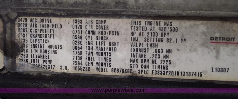 image for item C5954 2001 Peterbilt 379 semi truck