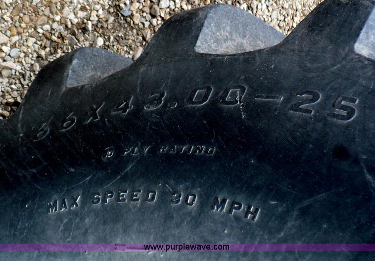 image for item C5974 1984 GMC Topkick 7000 sprayer truck